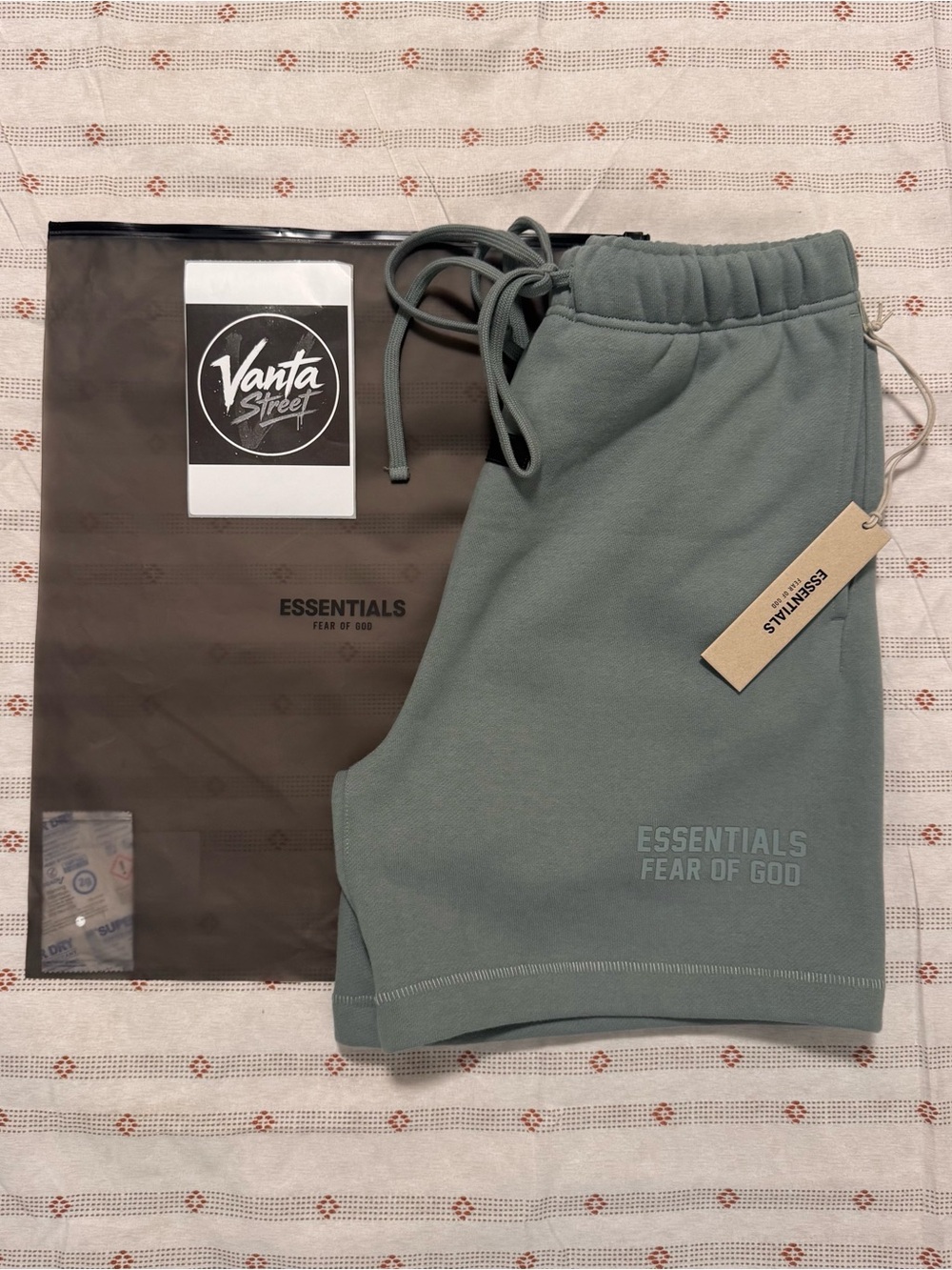 FOG Essentials Sycamore Shorts